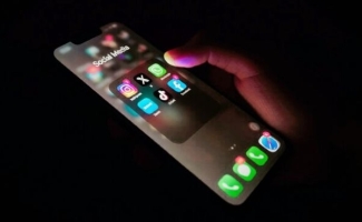 شبکه‌های اجتماعی عامل حواس‌پرتی و اتلاف وقت دانش‌آموزان