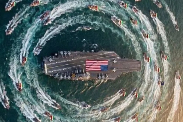 ناو آمریکایی به طنز کشیده شد