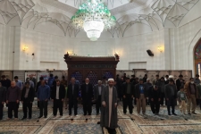 اقامه نماز جماعت مغرب و عشا در پنجمین روز ماه مبارک رمضان