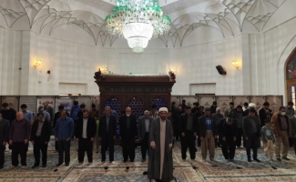 اقامه نماز جماعت مغرب و عشا در پنجمین روز ماه مبارک رمضان