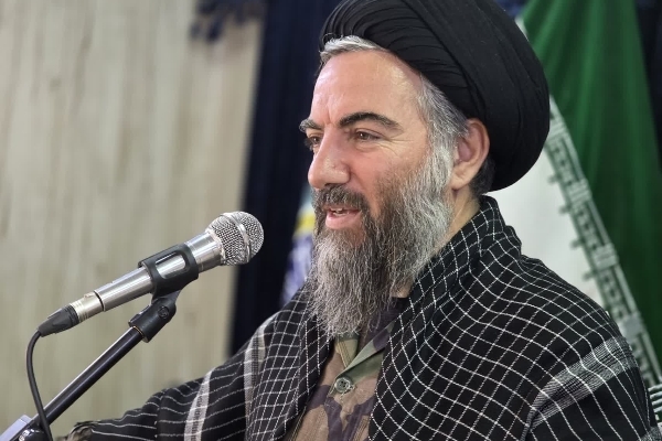 تأکید امام جمعه سرپل‌ذهاب بر حفظ وحدت و حضور در میدان؛ ملت ایران راه مقاومت را ادامه می‌دهد