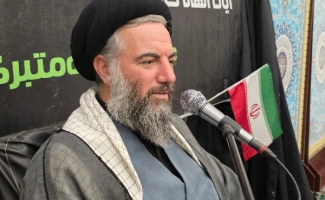 ملت ایران با رهبر جدید انقلاب تجدید بیعت کردند