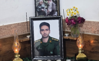 دیدار نماینده مردم با خانواده شهید صادق چله‌نیا در سرپل‌ذهاب