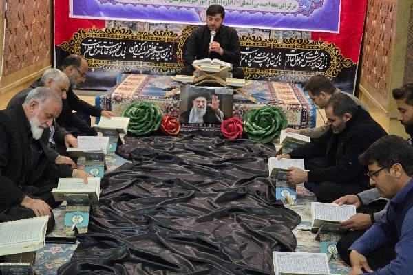 طنین دلنشین آیات وحی در جوار حرم مطهر احمد بن اسحاق