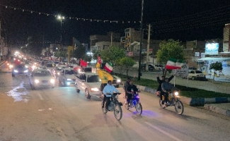 برگزاری کارناوال خودرویی مردم ولایت‌مدار سرپل‌ذهاب در خونخواهی از امام شهید امت و تجدید بیعت با رهبر معظم انقلاب