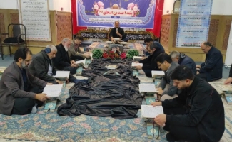 طنین دلنشین آیات وحی در جوار حرم مطهر احمد بن اسحاق/ اهدای ثواب جزء بیست و پنجم به روح شهید امام خامنه‌ای و شهدای انقلاب