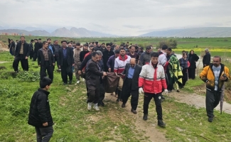 پایان تلاش چند روزه برای یافتن مرد مفقودشده در سرپل ذهاب / پیکر وی توسط تیم تخصصی هلال احمر از آب بیرون کشیده شد