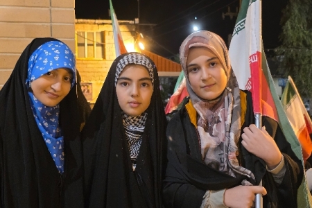 حضور نسل آینده در میدان وحدت؛ چهل و نهمین شب «نحن المنتقمون» با رنگ نوجوانی