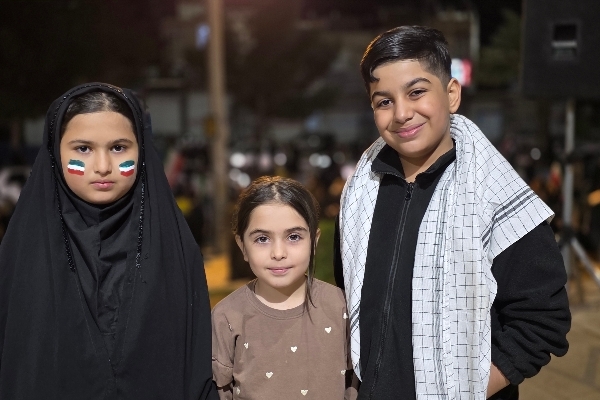 برگزاری پنجاه‌ودومین شب تجمع مردمی با مشارکت گسترده نسل جوان در سرپل‌ذهاب