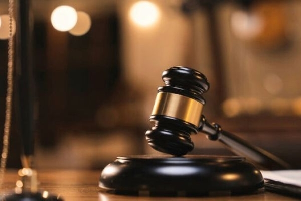 قضات، ستون‌های استوار عدالت اجتماعی هستند