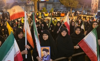 روایت دل‌های بی‌قرار؛ پنجاه و هفت شب عاشقی برای وطن