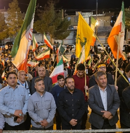 پرچم‌های برافراشته در سرپلذهاب؛ حماسه‌ای دیگر در حمایت از نیروهای مسلح