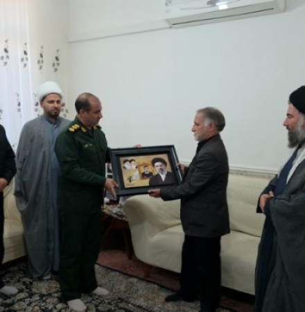 دیدار مسولین شهرستان با خانواده معظم شهدا
