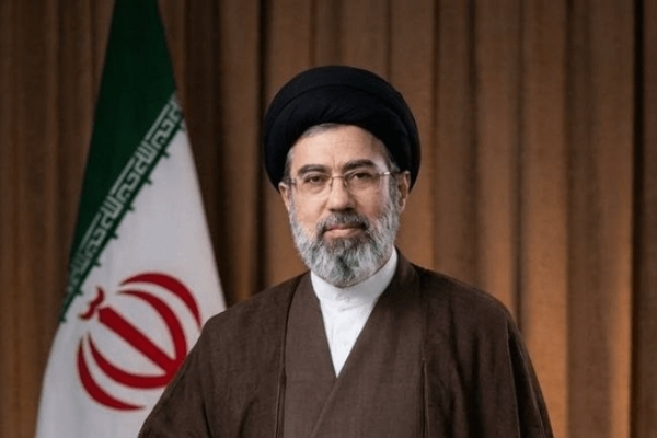 رهبر انقلاب: فصل نوین خلیج فارس و تنگه هرمز در حال رقم خوردن است