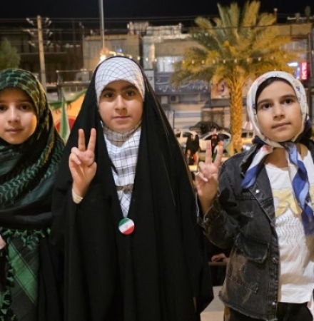 حضور گسترده کودکان و نوجوانان در برنامه مردمی سرپل‌ذهاب