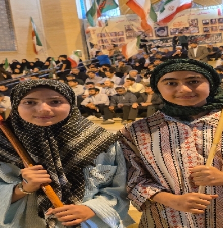 مشق ولایت‌مداری کودکان انقلابی سرپلذهاب