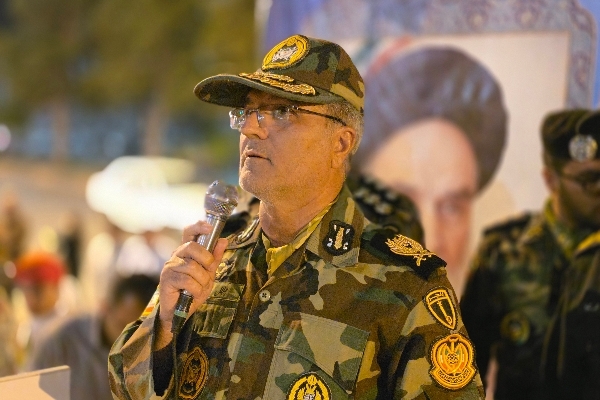 فرمانده لشکر ۸۱ زرهی: حضور بیش از ۱۰۰ روزه مردم سرپل‌ذهاب پشتوانه رزمندگان در میدان بود
