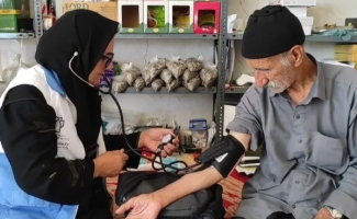 ویزیت رایگان و اجرای برنامه‌های غربالگری سلامت مردان در سرپل‌ذهاب