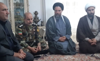 تجلیل از خانواده شهید والامقام سرگرد سعید رنجبر در سرپل‌ذهاب