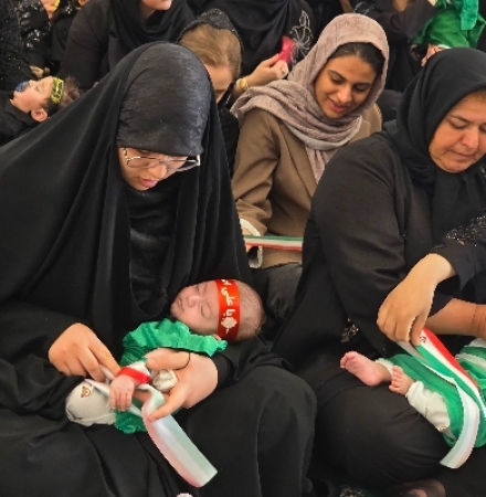 طنین «روله لای لای، علی لای لای» در سرپل‌ذهاب؛ اشک و عشق مادران حسینی در جوار حرم احمد ابن اسحاق(ره)