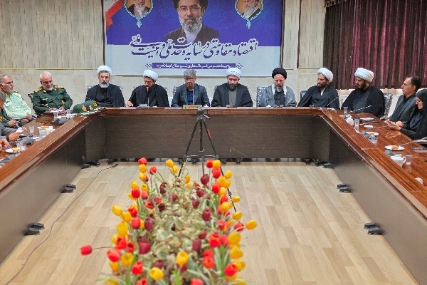 شورای اداری گیلان‌غرب با حضور مسئول شورای سیاست‌گذاری ائمه جمعه استان کرمانشاه برگزار شد