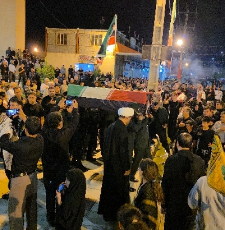 اشک، چَمَری و حماسه؛ وداع عاشورایی سرپل‌ذهاب با رهبر شهید انقلاب