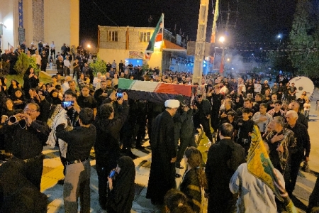 اشک، چَمَری و حماسه؛ وداع عاشورایی سرپل‌ذهاب با رهبر شهید انقلاب