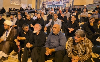 خروش «نحنُ المنتقمون ۱۲۹»؛ وداع عاشورایی مردم سرپل‌ذهاب با رهبر انقلاب