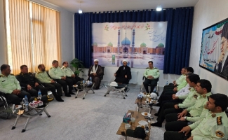دیدار فرمانده، جانشین و کارکنان انتظامی سرپل‌ذهاب با امام جمعه شهرستان