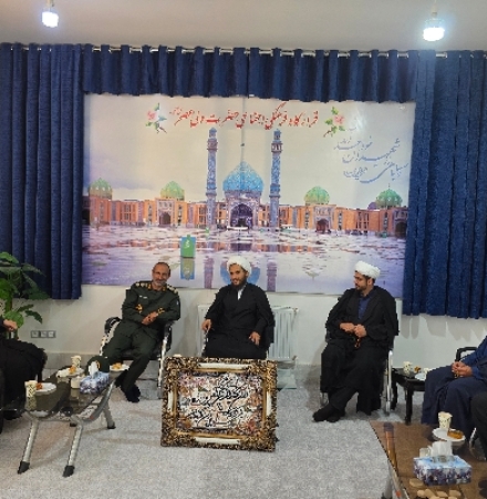 دیدار فرمانده پادگان شهید ثابت‌خواه گیلانغرب با امام جمعه سرپل‌ذهاب