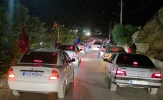 خروش «نحنُ المنتقمون ۱۳۷»؛ کاروان خودرویی مردم سرپل‌ذهاب در حمایت از آرمان‌های انقلاب