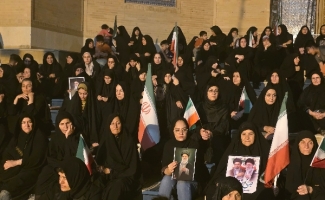 از حرم تا حماسه؛ صدوچهلمین اجتماع «نحنُ المنتقمون» با حضور پرشور مردم سرپل‌ذهاب نوشتن