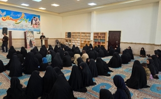 برگزاری مراسم هفته حجاب و عفاف با حضور بانوان بسیجی در سرپل‌ذهاب