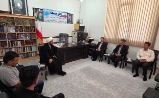 دیدار مسئولان صمت و اتاق اصناف با امام جمعه سرپل‌ذهاب
