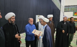 تجلیل از خدمات حجت‌الاسلام آدینه‌وند و معرفی امام جماعت جدید مسجد حضرت ابوالفضل‌العباس(ع) شهرک جهاد