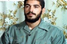 شهید ابراهیم هادی: خدایا بدنم را برای خدمت کردن به خودت قوی کن ...