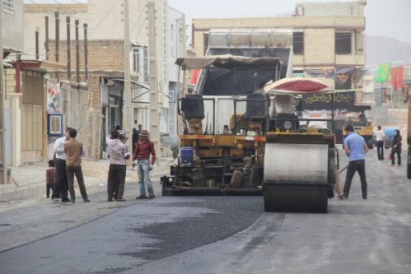 اولویت بندی خیابانها باچه ملاکی صورت می گیرد / بوی گل ولای بیخ گوش نهضت بزرگ آسفالت شهرستان