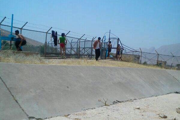 از اطمینان بخشداری به سالم بودن آب سراب تا گشتهای نامحسوسی که برای جلوگیری از شنای افراددرسراب ایجاد می شود/ وعده بخشداری برای ساماندهی پروژه آبرسانی به روستاهای بخش قلعه شاهین