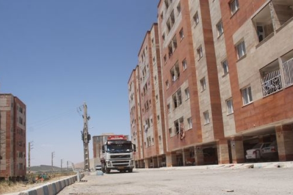 رفع کمبودهای مسکن مهرشهرستان نیازمند تدبیر مسئولین است / از عدم واگذاری سند مالکیت تا کمبودهای اساسی در ساختمان ها وفضای شهرک ها