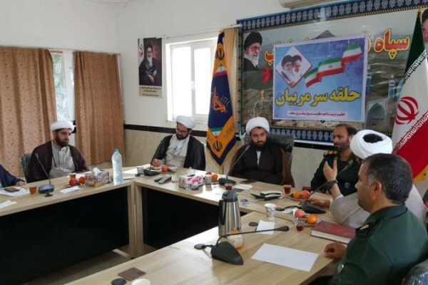 حضور مهم بسیجیان و صالحین در کمک رسانی به مردم زلزله زده شهرستان/ مساجد مهمترین جایگاه جهت انجام فعالیت های بسیج است