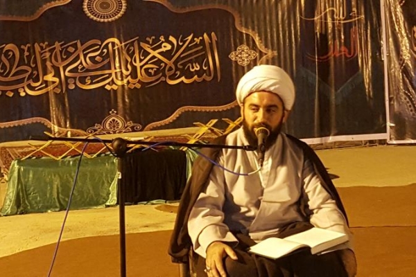 در شب لیالی قدر درهای رحمت الهی بر روی مومنین گشوده می شود