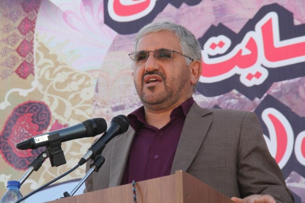  تسهیلات بازسازی مناطق زلزله‌زده کفاف نمی‌دهد/ کوتاهی برخی مسئولان در بازسازی مناطق زلزله‌زده 