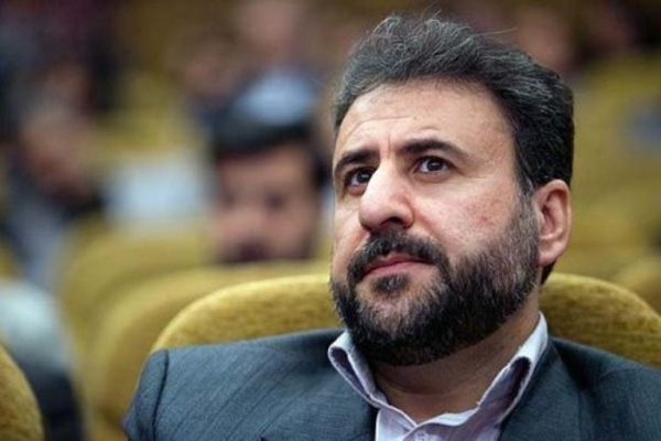 نگاه به دولت توام با سازندگی و مشارکت جویانه باشد