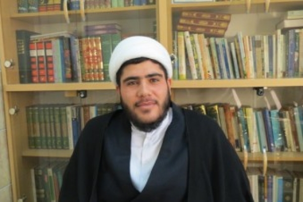 صداقت و صبر از عوامل مهم در کار فرهنگی هستند