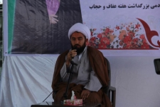 دشمن برای گسترش بی حجابی در ایران تلاش می کند/حضرت معصومه(س) الگوی عفت و حجاب برای دختران است 