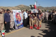 پیکر شهید مدافع امنیت «داراب حسینی» در شهر شاهو تشییع شد