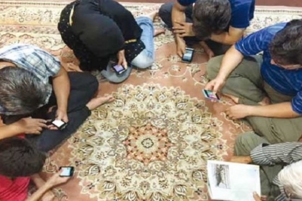 خطر اعتیاد به فضای مجازی را جدی بگیریم