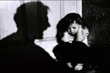 تعیین مجازات برای بی‌توجهی و سهل‌انگاری نسبت به اطفال و نوجوانان