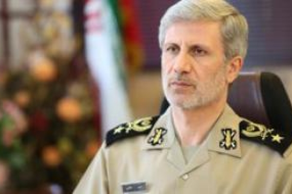 واکنش وزیر دفاع به پیشنهاد ترامپ برای مذاکره مستقیم با ایران