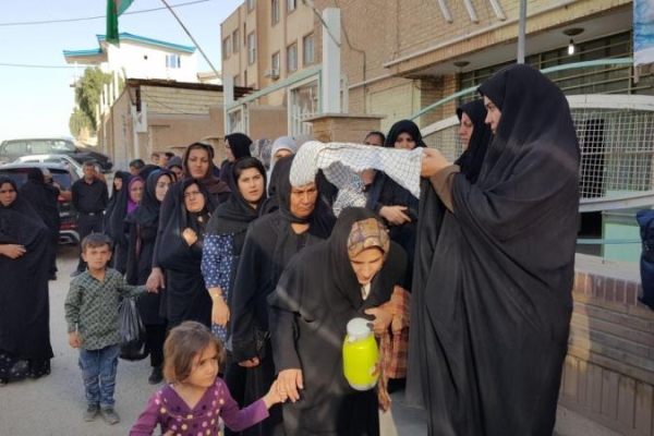 اعزام 52 نفر از اصحاب فرهنگ،هنرو رسانه شهرستان سرپل ذهاب به مشهد مقدس
